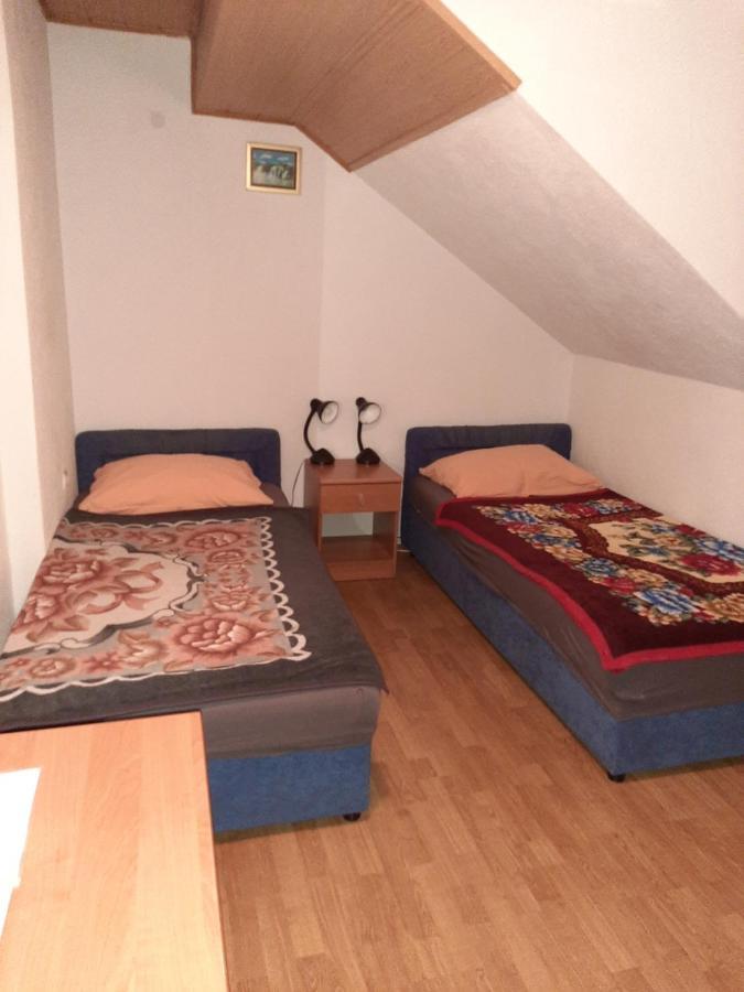 كارلوفاتش Rooms Mostanje المظهر الخارجي الصورة