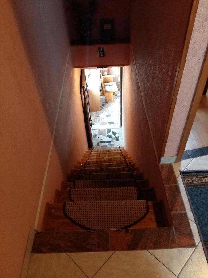 كارلوفاتش Rooms Mostanje المظهر الخارجي الصورة
