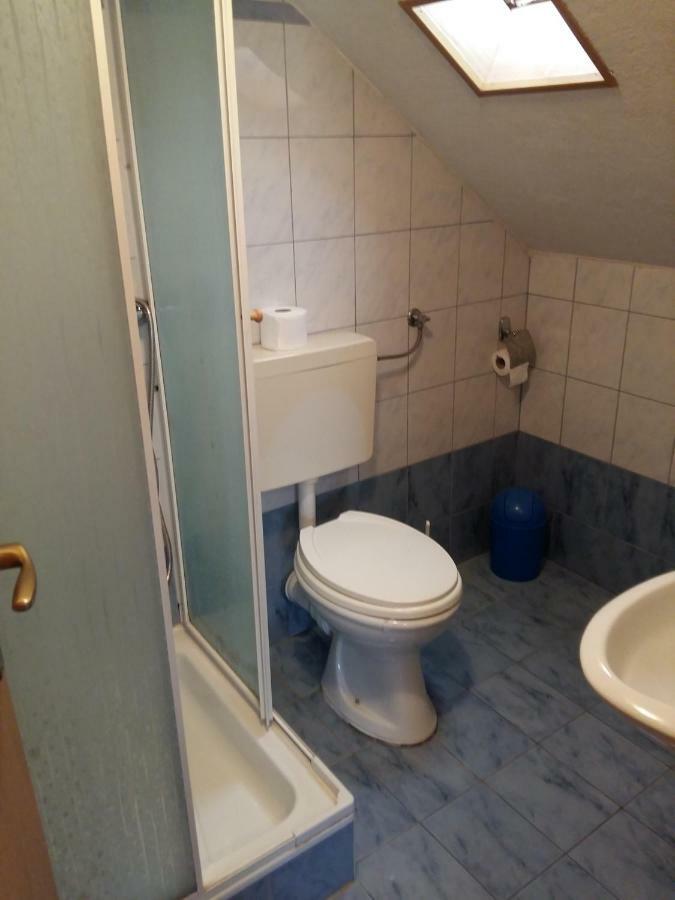 كارلوفاتش Rooms Mostanje المظهر الخارجي الصورة