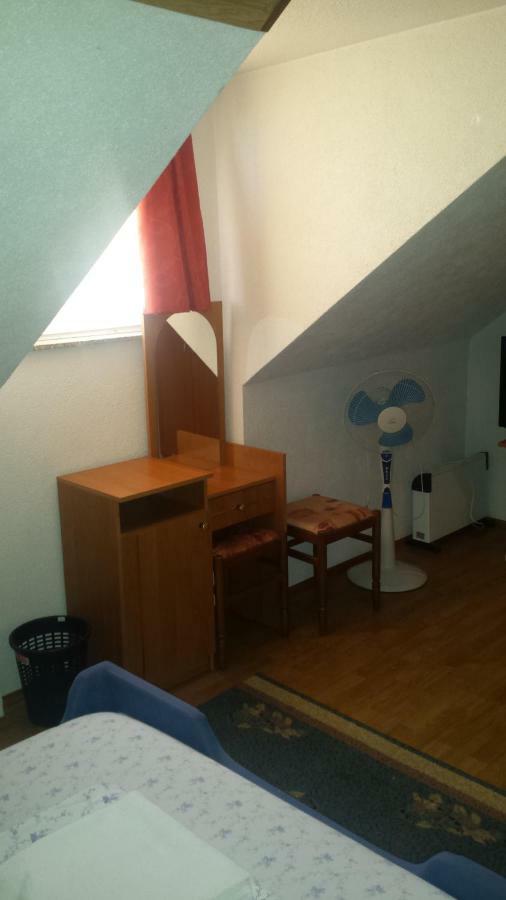 كارلوفاتش Rooms Mostanje المظهر الخارجي الصورة